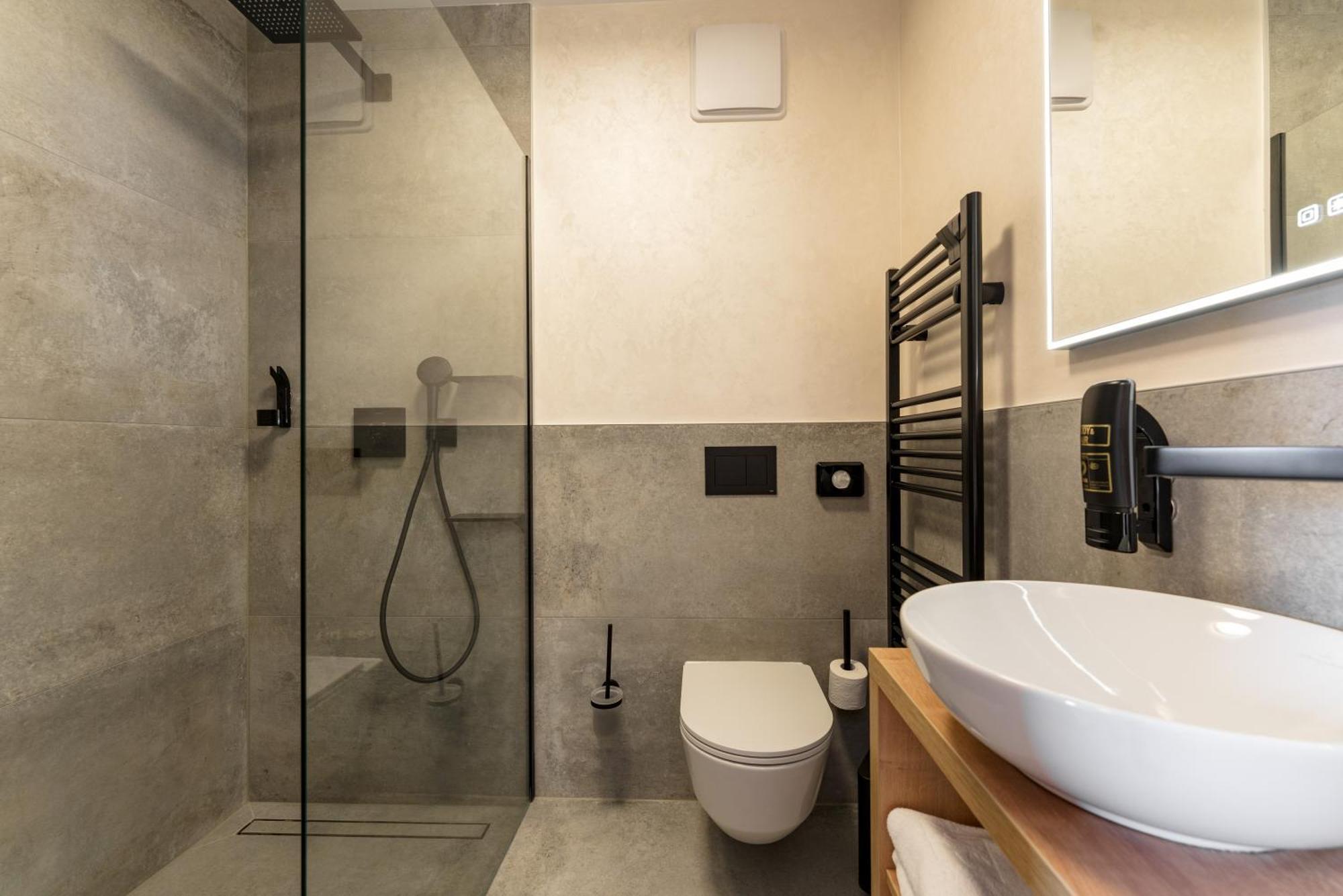 Pure Alpine Suites Schladming Buitenkant foto