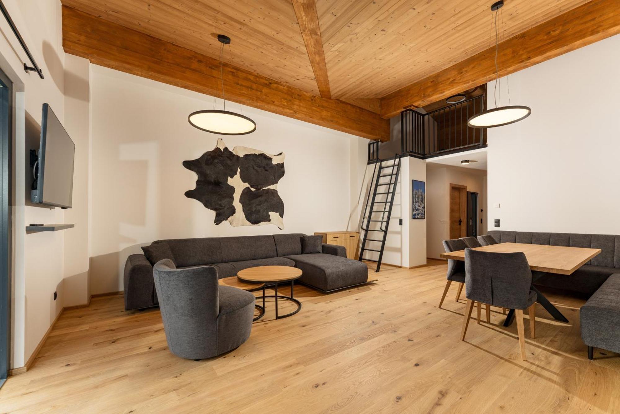 Pure Alpine Suites Schladming Buitenkant foto